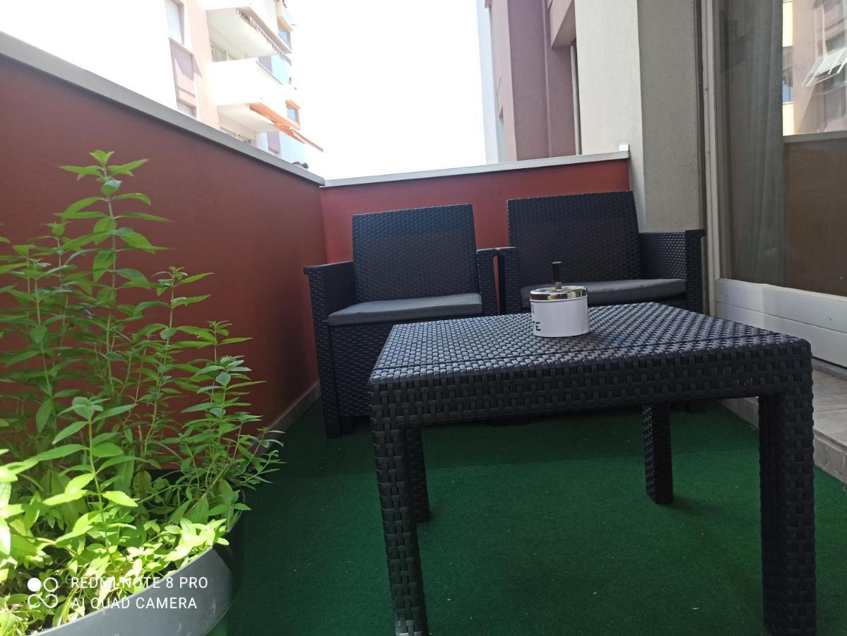 Super Appartement Avec Terasse Bischheim Exterior foto